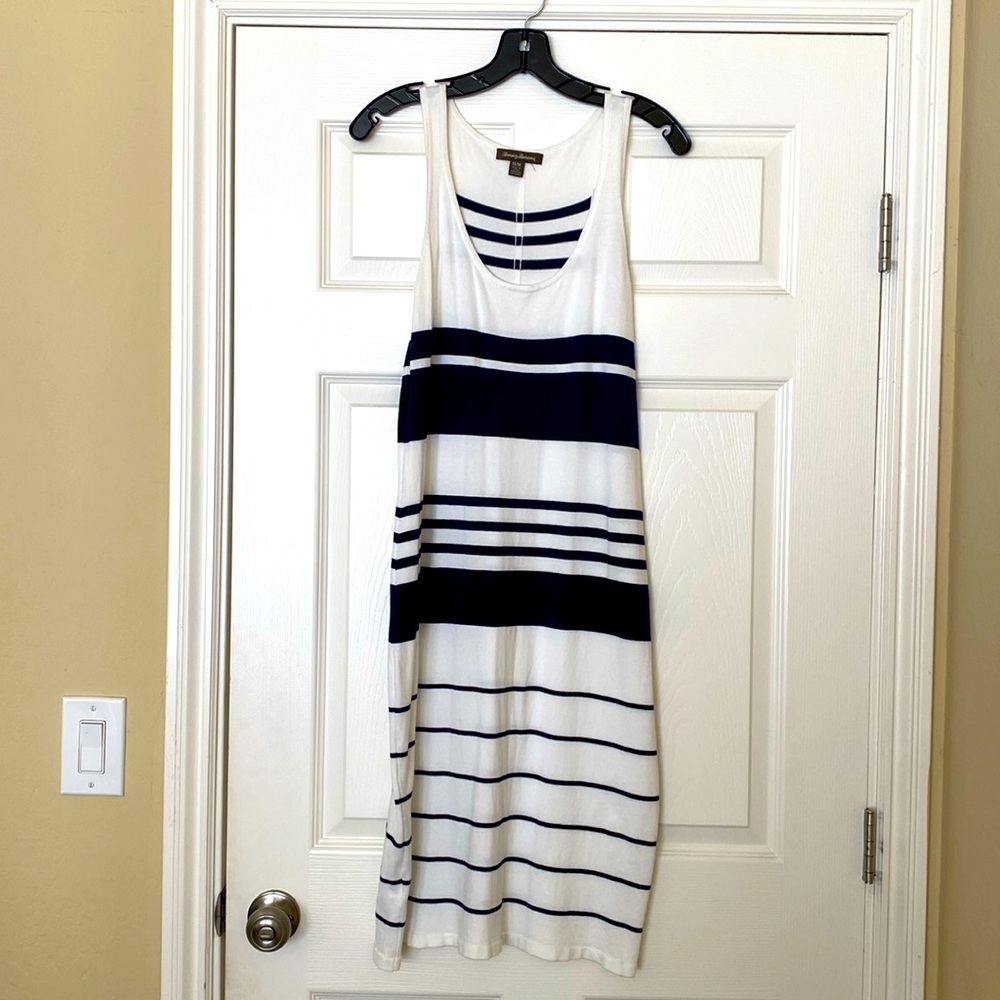 Tommy Bahama nautical tank dress. Size M. Excellent condition.